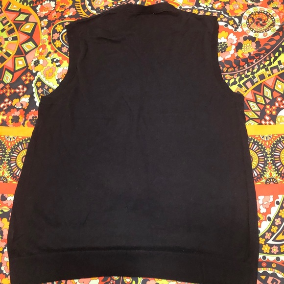 Men’s Gap Sweater Vest - Picture 2 of 2